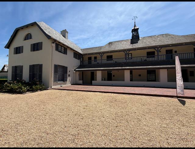 571M² OFFICE TO LET IN PAARDEVLEI